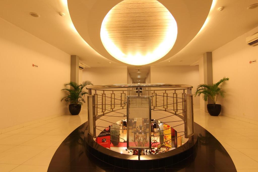 My Hotel 2*
